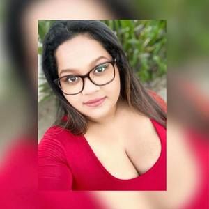 Meet your Posher, Álvarez